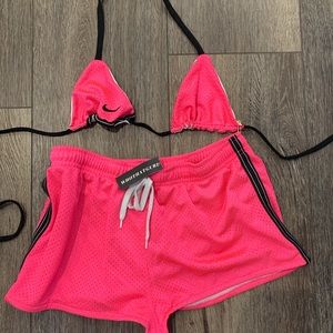 Reworked Nike hot pink matching set